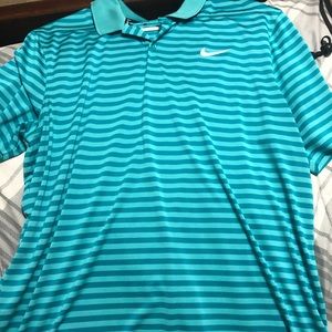 NWOT Men’s Large Nike Golf Shirt